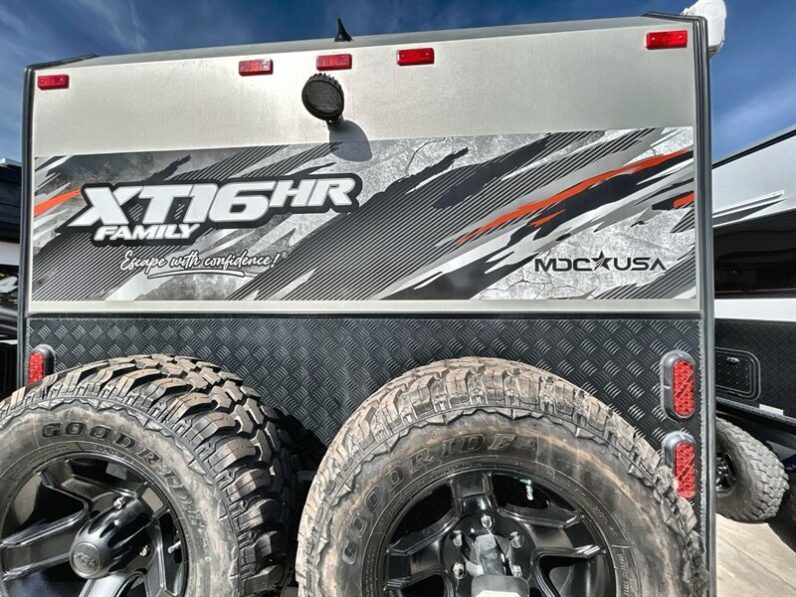 2024 MDC XT16HR FAMILY 22FT