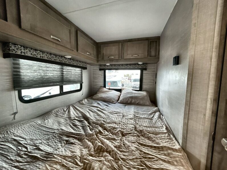2024 Gulf Stream Conquest 6238