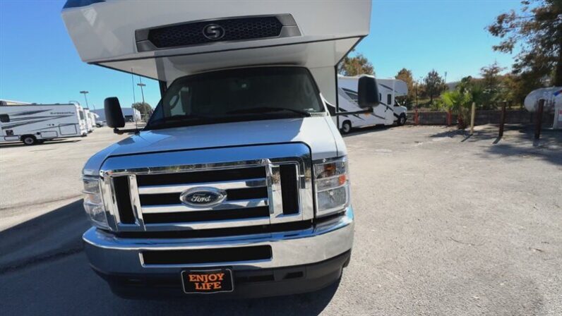 2024 Forest River Sunseeker 2150SLE