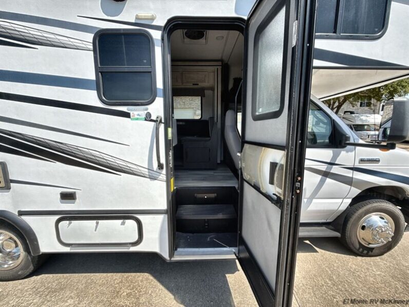 2024 Forest River Sunseeker 2150SLE
