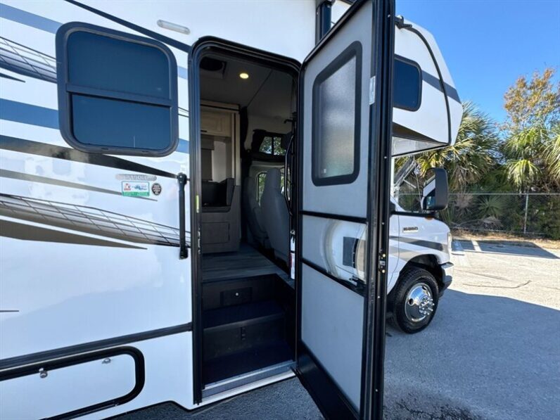 2024 Forest River Sunseeker 2150SLE