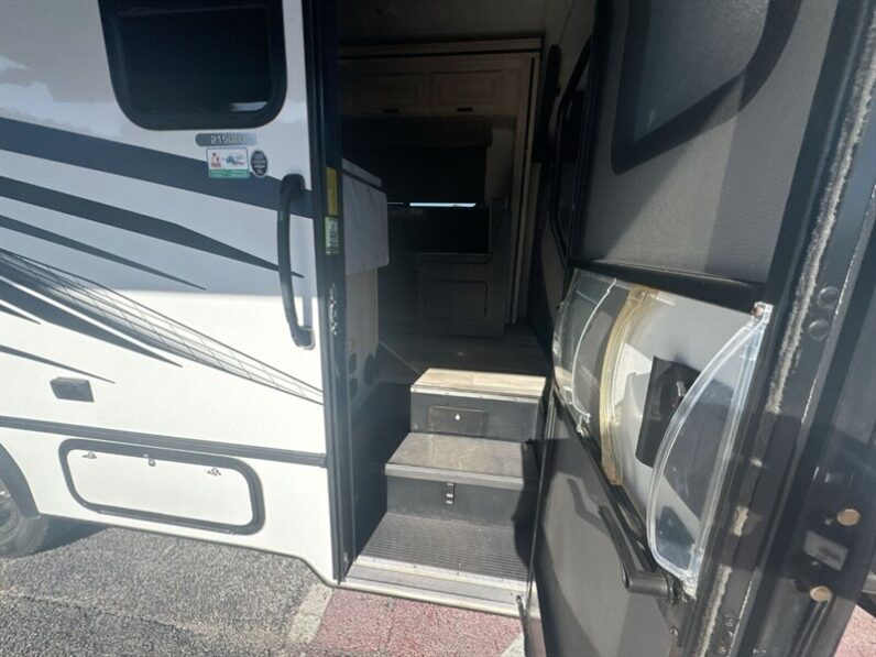 2024 Forest River Sunseeker 2150SLE