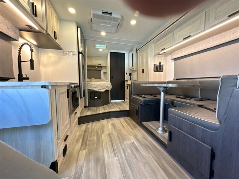 2024 Forest River Sunseeker 2150SLE