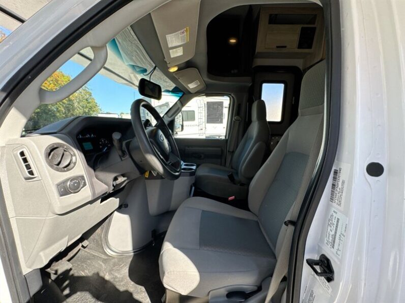 2024 Forest River Sunseeker 2150SLE