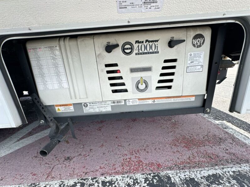 2025 Thor Four Winds 25V