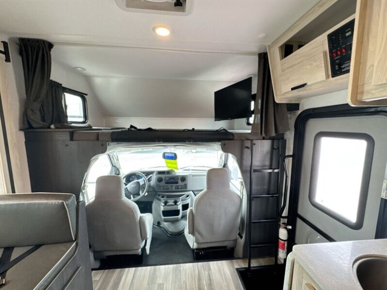 2024 Forest River Sunseeker 2150SLE
