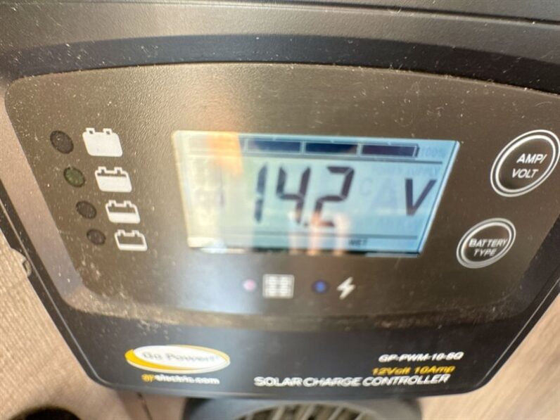2025 Thor Four Winds 25V
