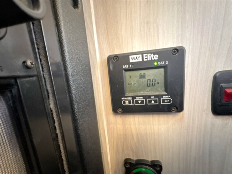 2023 Forest River Sunseeker 3250DSLE