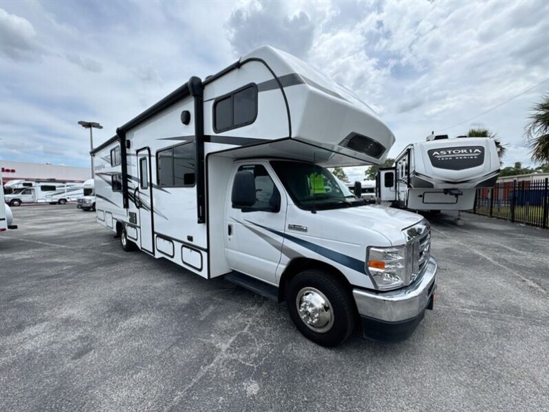 2023 Forest River Sunseeker 3250DSLE