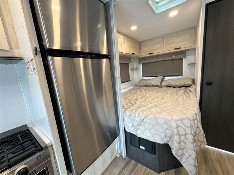 2024 Forest River Sunseeker 2150SLE