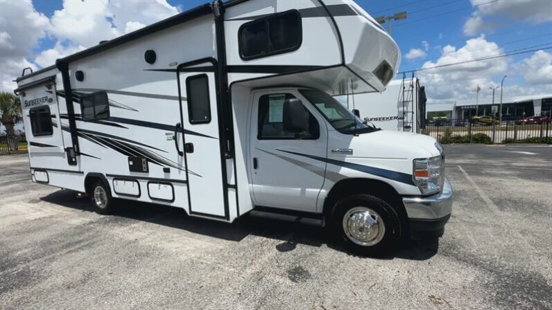 2024 Forest River Sunseeker 2550DSLE