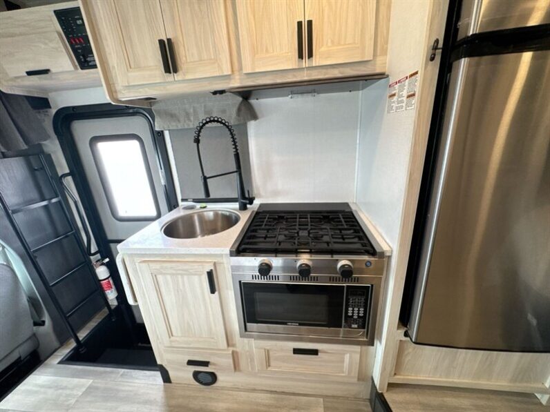 2024 Forest River Sunseeker 2150SLE