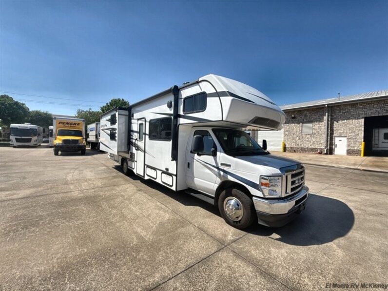 2023 Forest River Sunseeker 3250DSLE