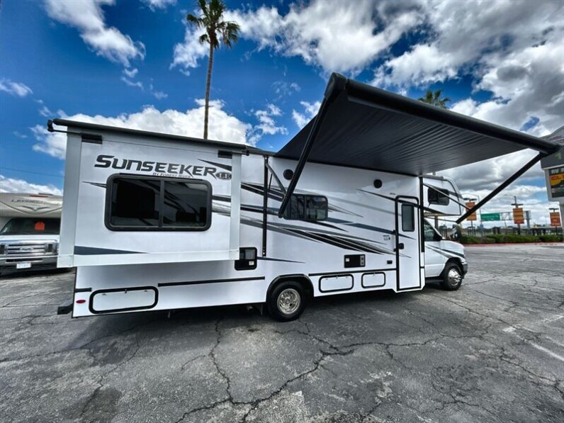 2024 Forest River Sunseeker 2550DSLE