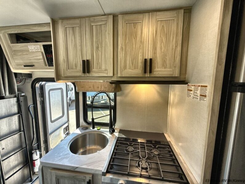 2024 Forest River Sunseeker 2150SLE