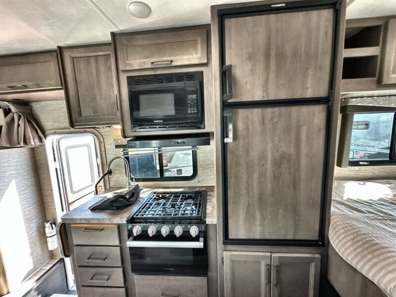 2024 Thor Four Winds 22E