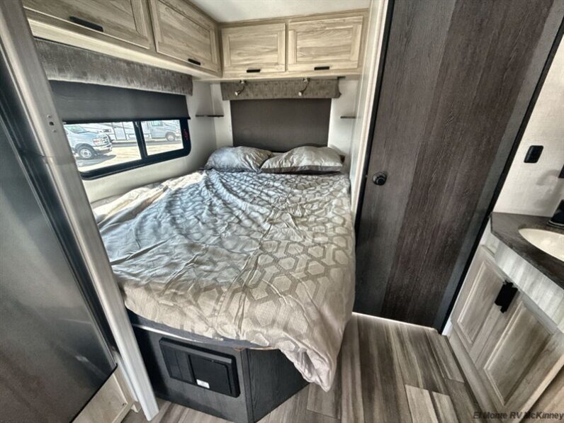 2024 Forest River Sunseeker 2150SLE