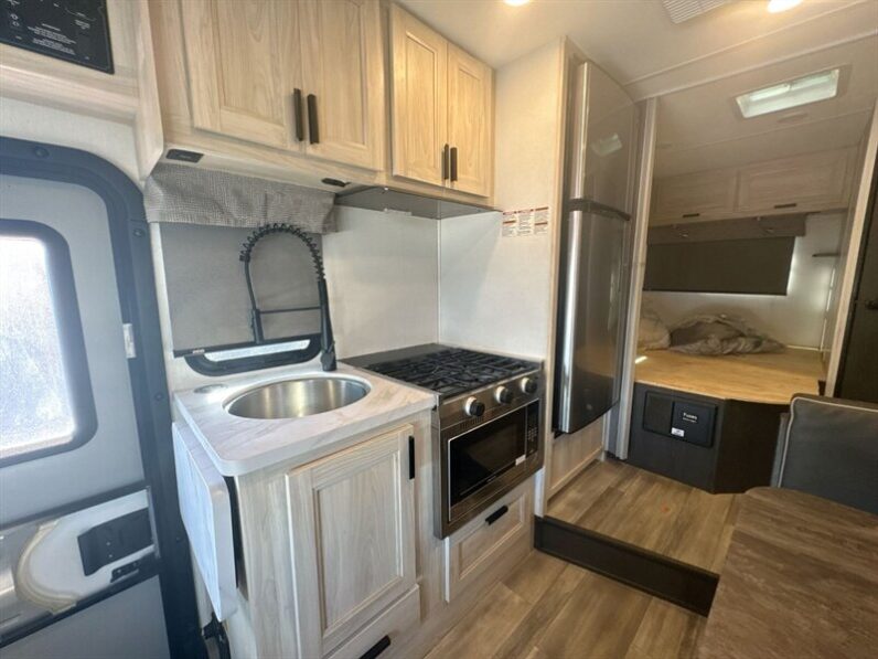 2024 Forest River Sunseeker 2150SLE