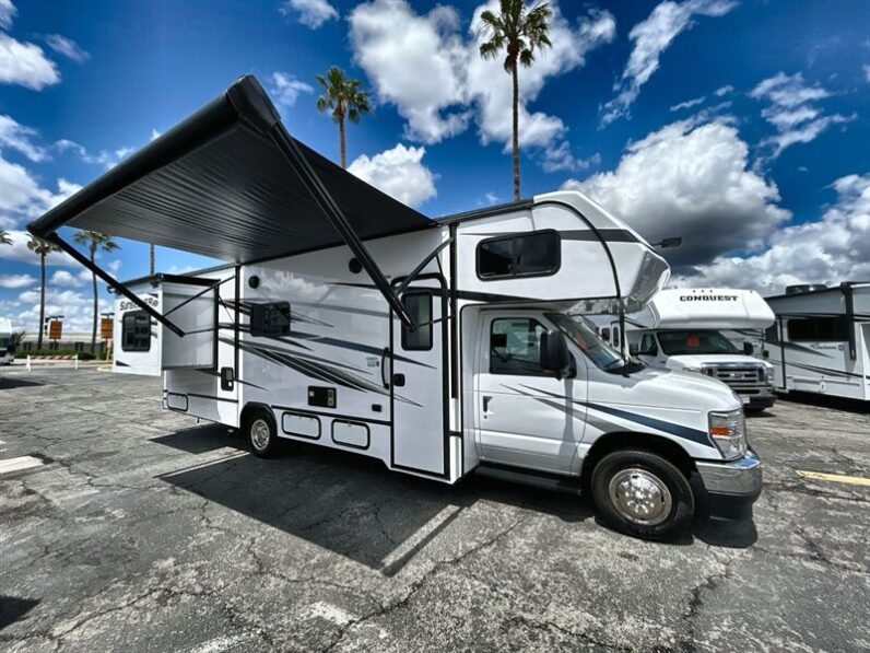 2024 Forest River Sunseeker 2550DSLE