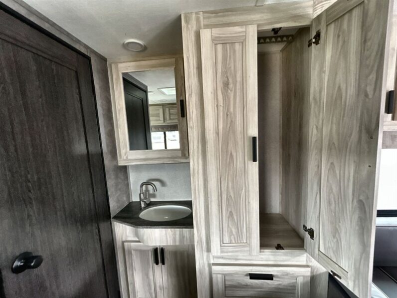 2023 Forest River Sunseeker 2350LE