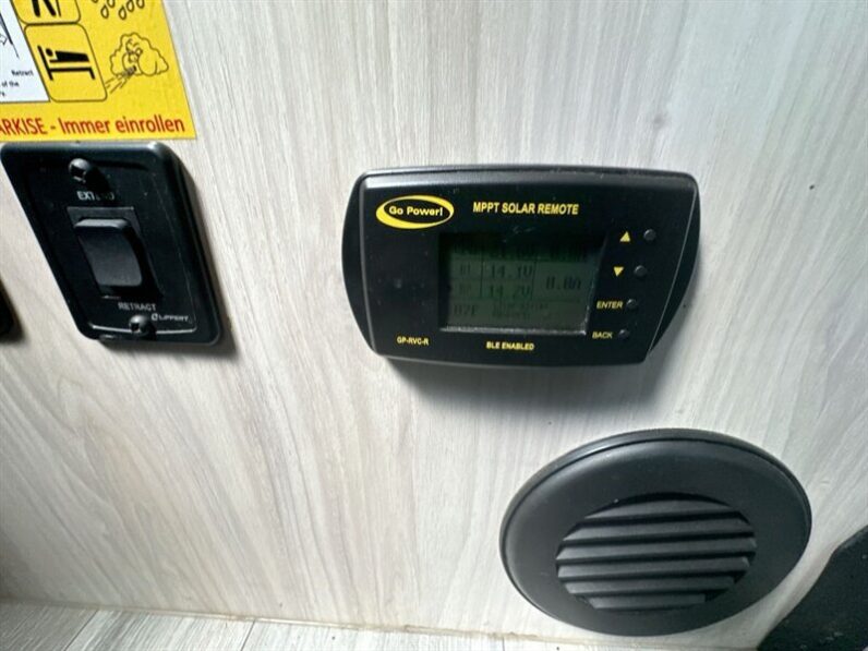 2024 Forest River Sunseeker 2550DSLE