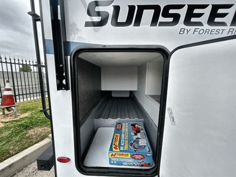 2023 Forest River Sunseeker 2350LE