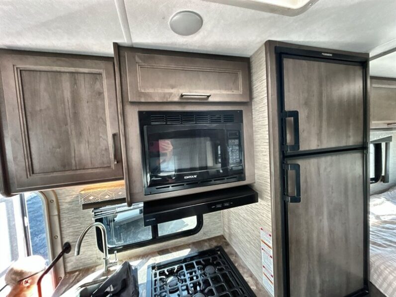 2024 Thor Four Winds 22E