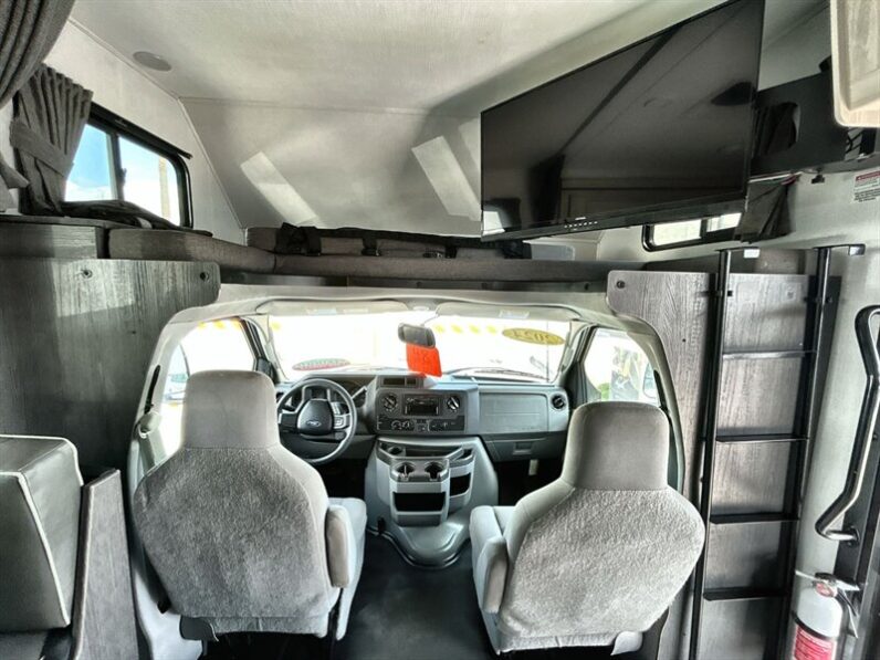 2024 Forest River Sunseeker 2150SLE