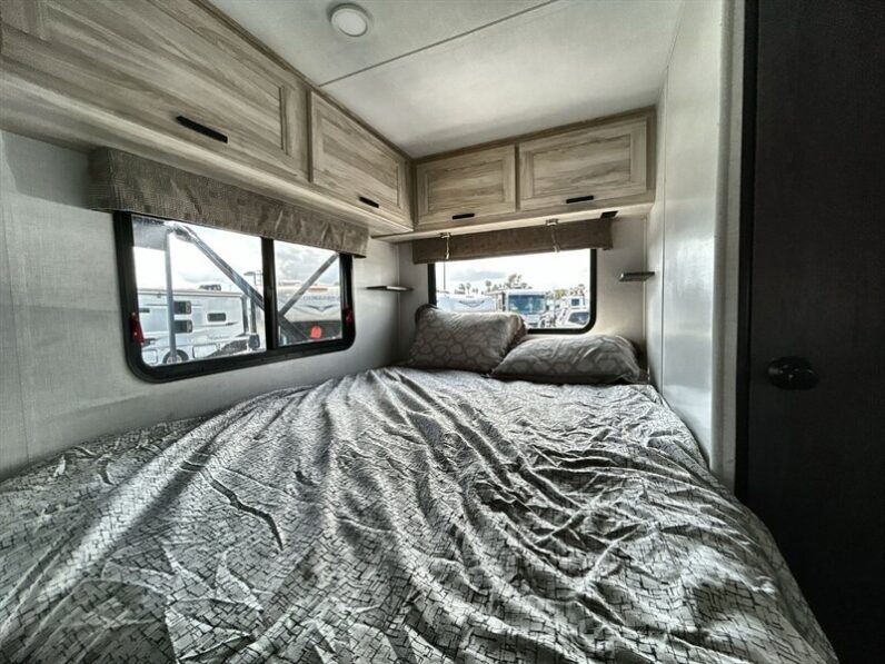 2024 Forest River Sunseeker 2150SLE